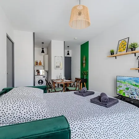 Apartamento L'ecrin D'emeraude - Parking -airport 15min